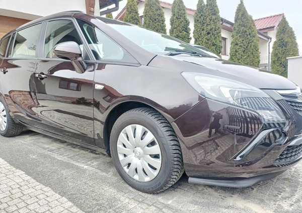 Opel Zafira cena 33900 przebieg: 203000, rok produkcji 2015 z Gniezno małe 79